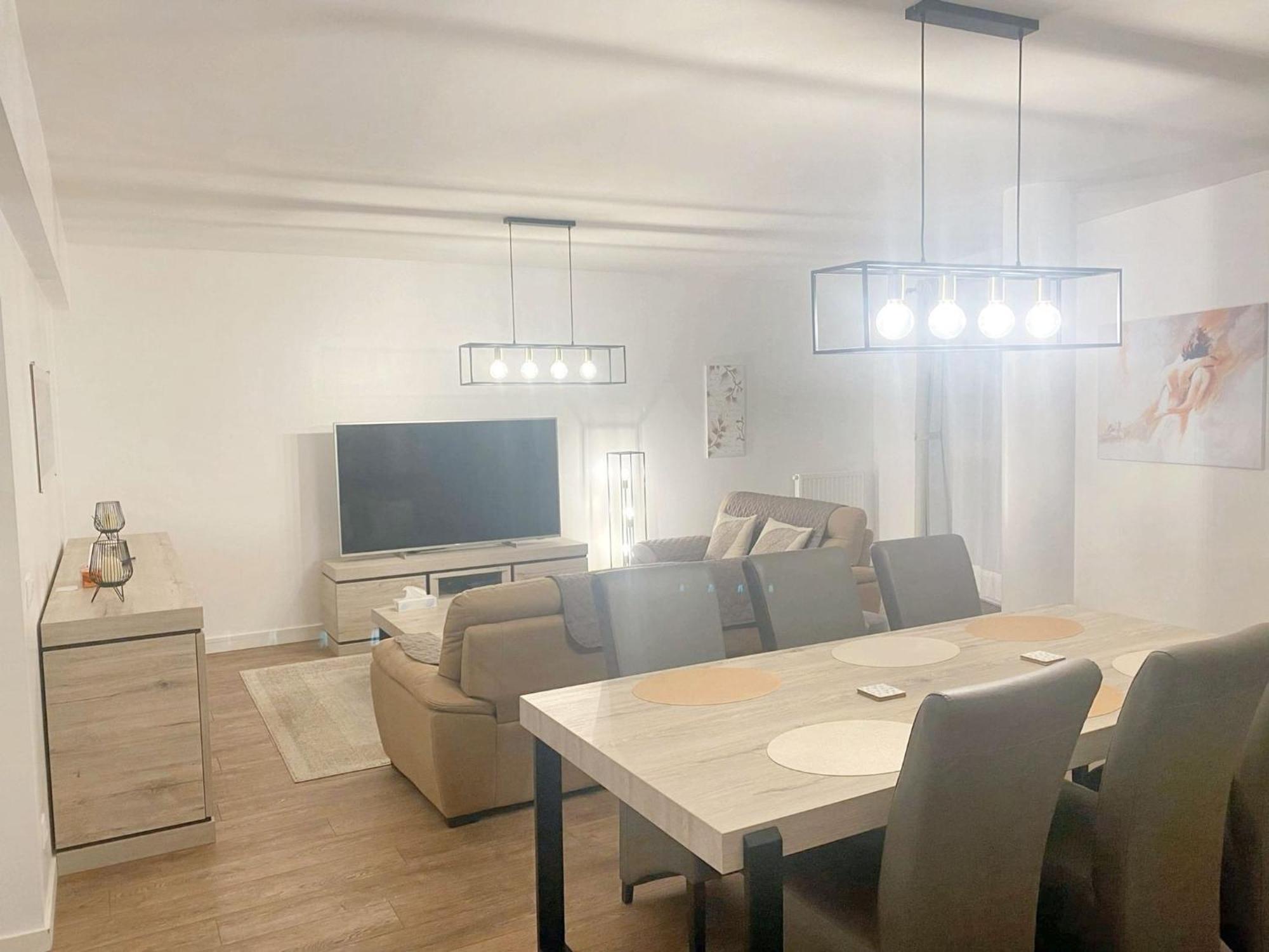 Modern Apartment In Cureghem Anderlecht 134 M² + Terrace Bruksela Zewnętrze zdjęcie