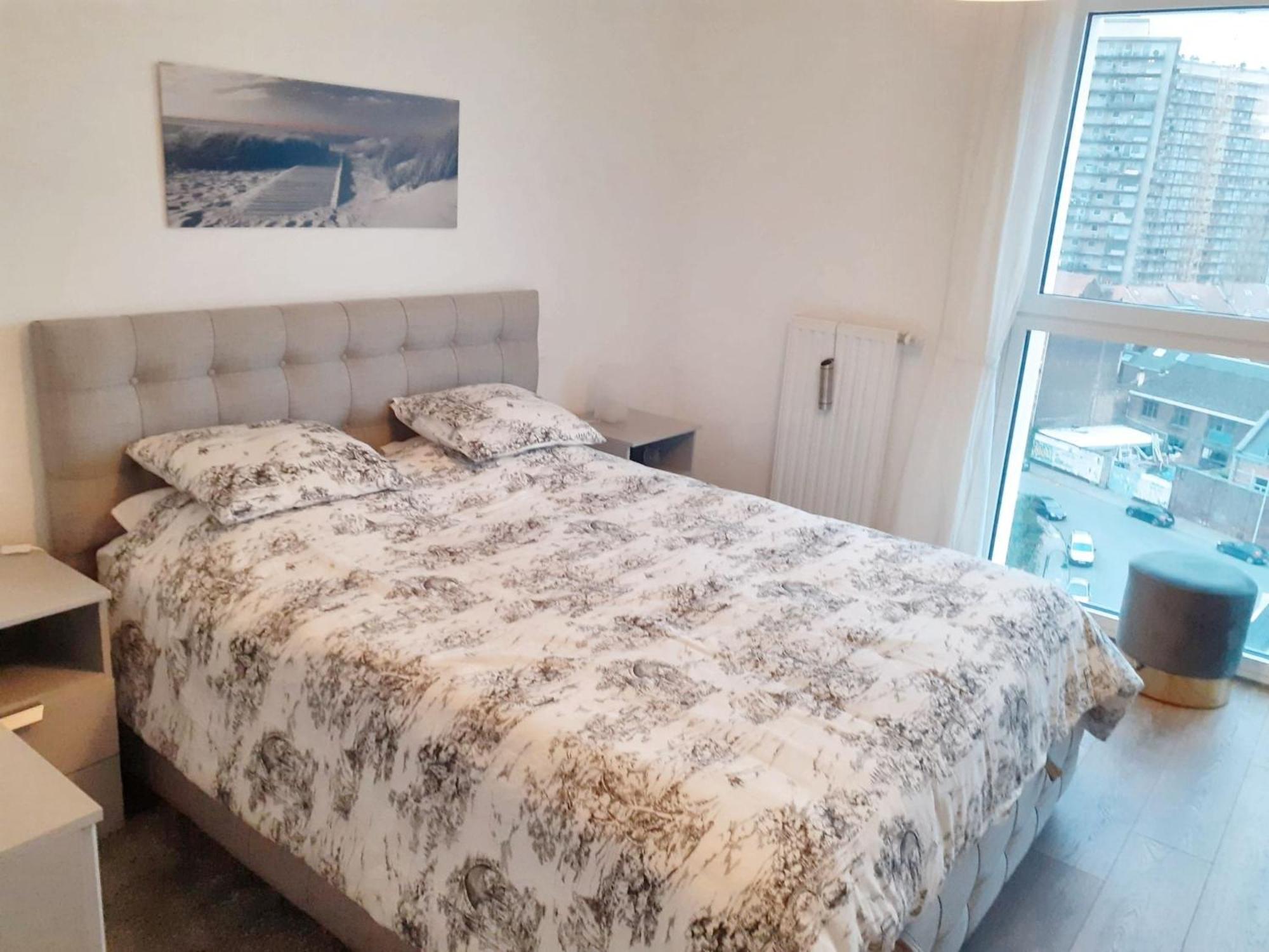 Modern Apartment In Cureghem Anderlecht 134 M² + Terrace Bruksela Zewnętrze zdjęcie
