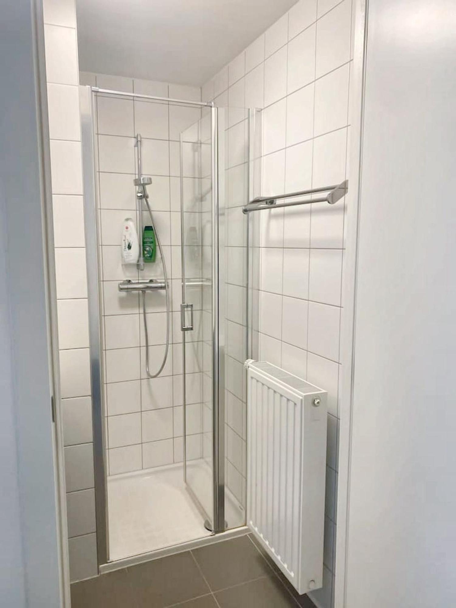 Modern Apartment In Cureghem Anderlecht 134 M² + Terrace Bruksela Zewnętrze zdjęcie